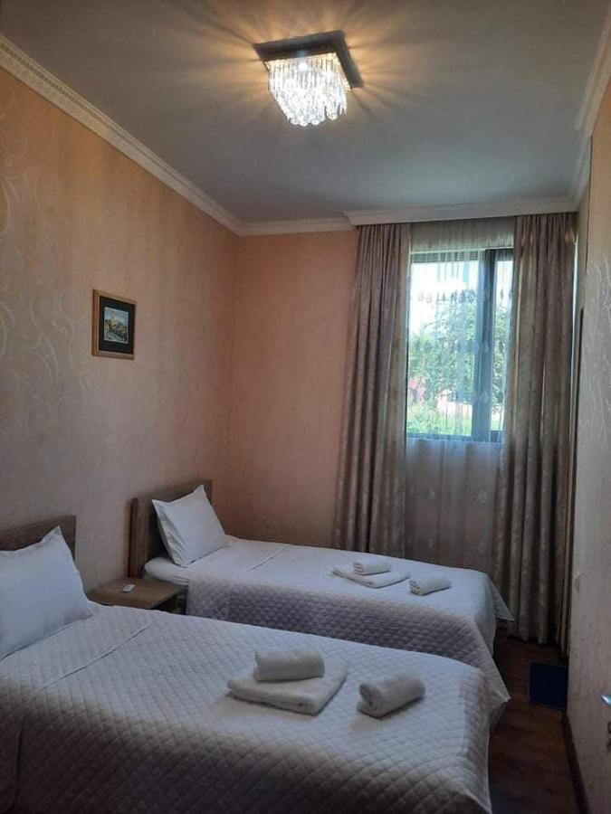 Guesthouse Kurdiani In เมสเตีย ภายนอก รูปภาพ