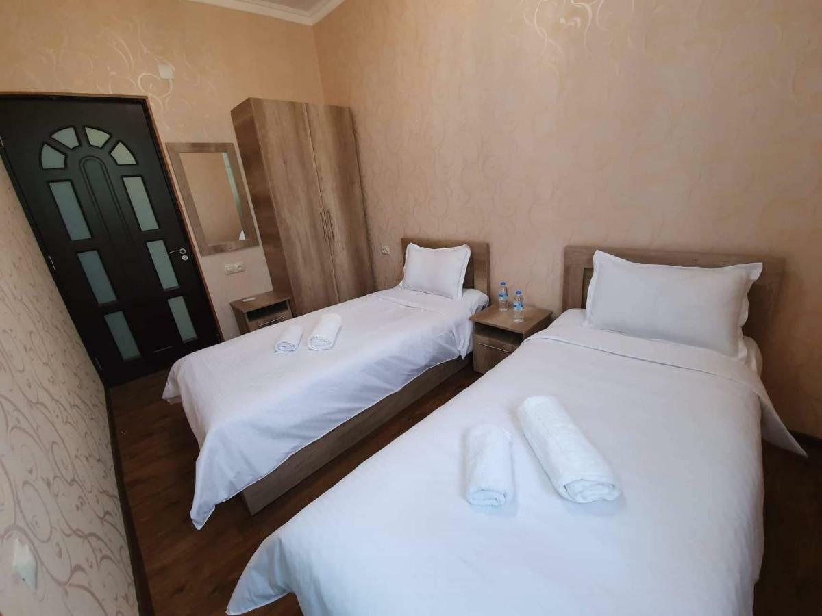 Guesthouse Kurdiani In เมสเตีย ภายนอก รูปภาพ